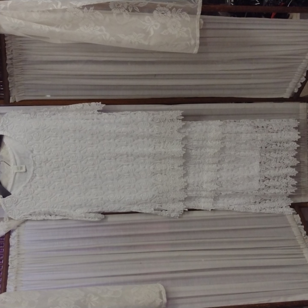 Channa lg, white, 2pc full length, lace dress